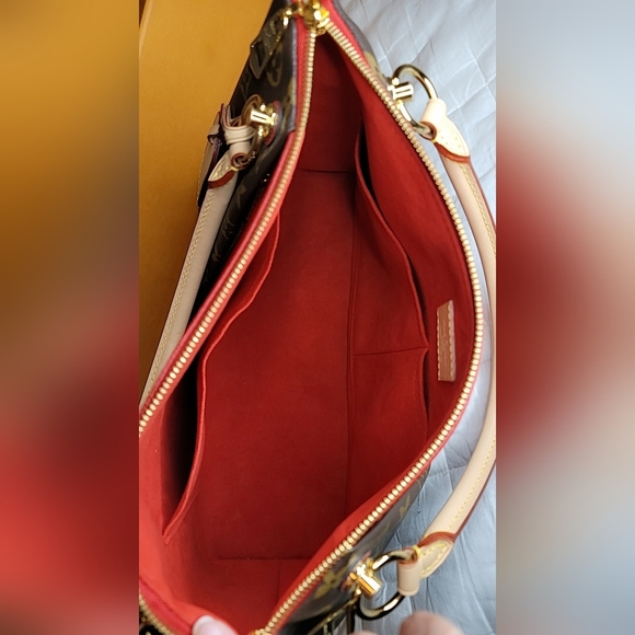 *SOLD* Beautiful Brand New Louis Vuitton Monogram Tote Bag mm Cerise Two Way Bag - Picture 5 of 11